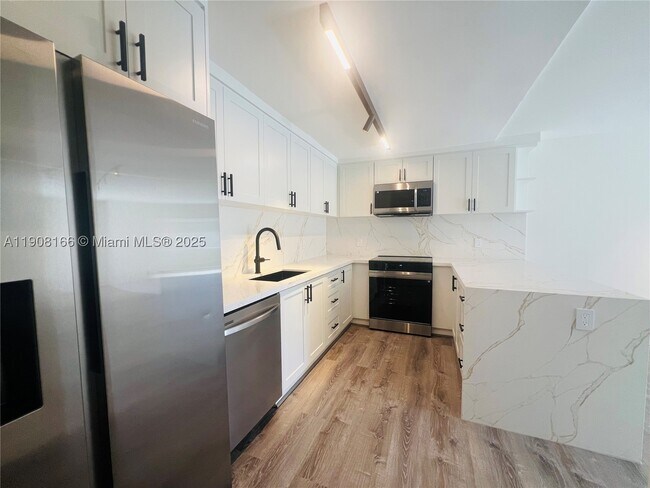 Photo - 201 Jefferson Ave Unit 4C