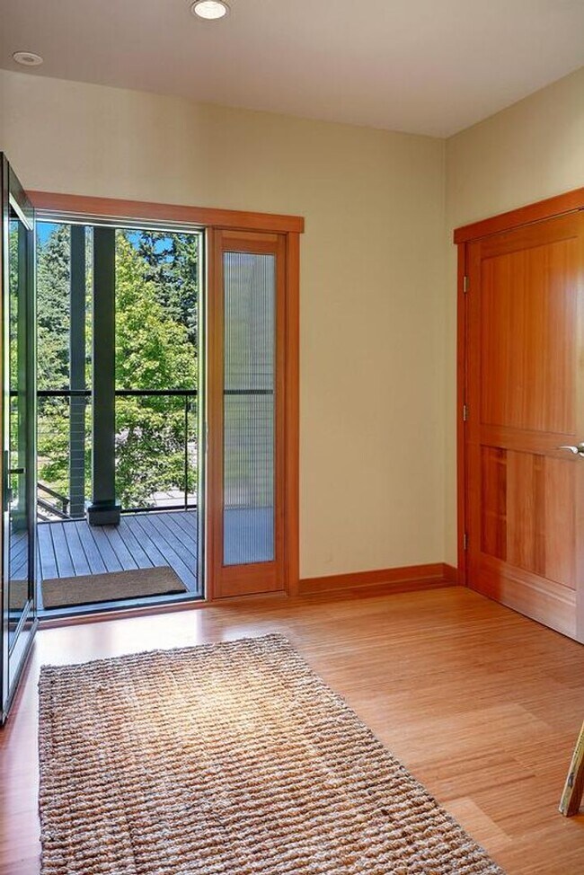 Photo - Vineyard Lane Penthouse Unit A302