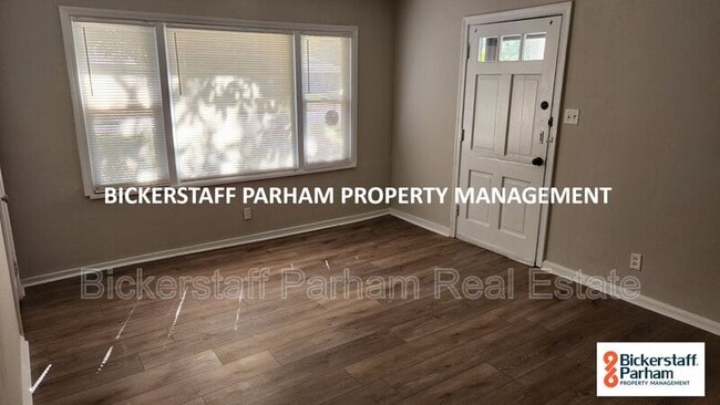 Photo - 3923 Trask Dr