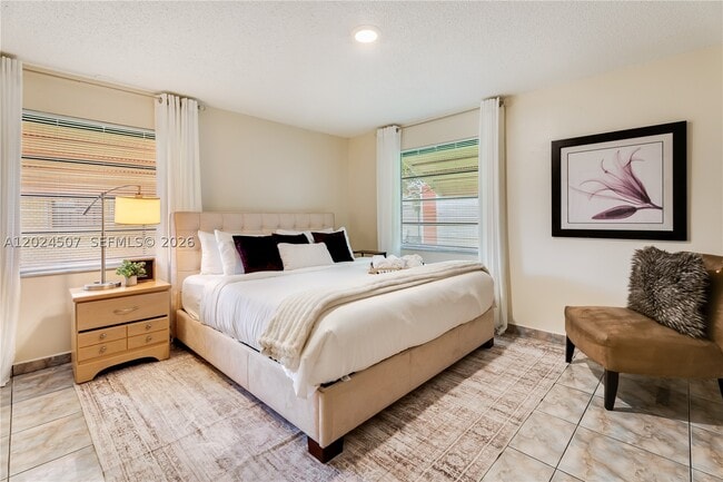 Photo - 2225 NW 170th St