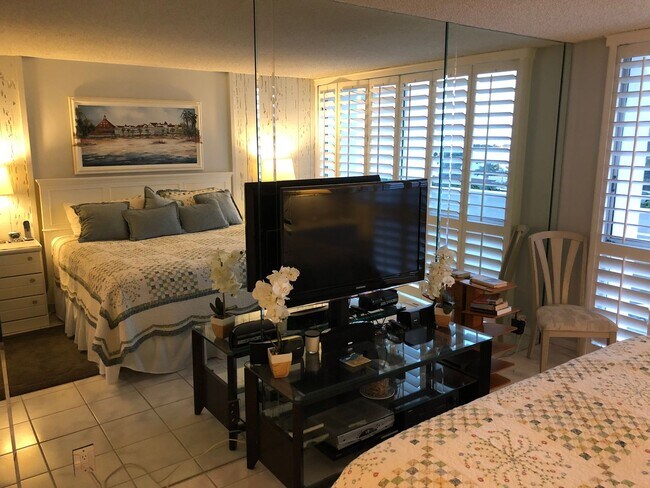 Photo - 1730 Avenida Del Mundo Unit Vacation Rental