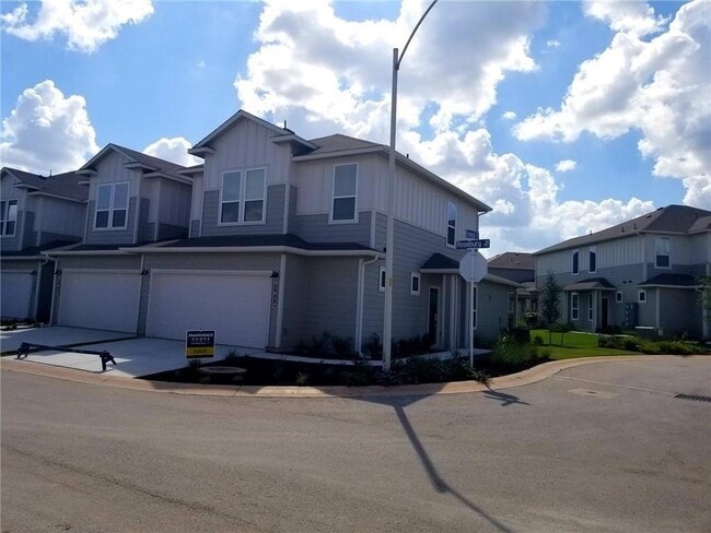 Photo - 1614 Roseburg Dr