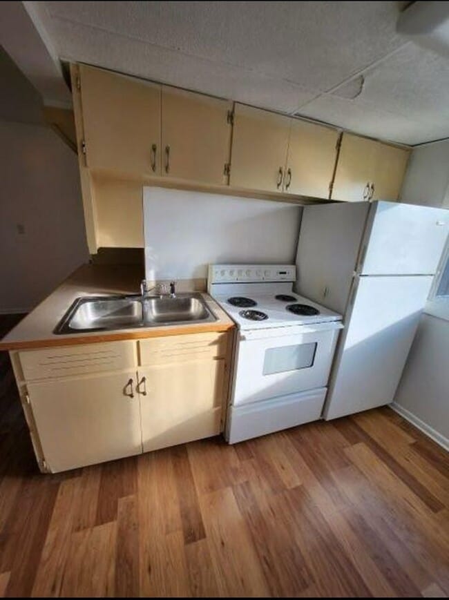 518 E Main Ave Unit Upper Floor