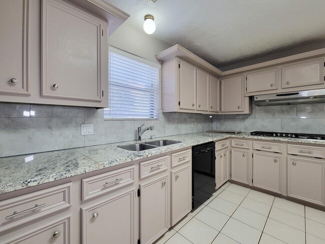 Photo - 17326 Ponderosa Pines Dr