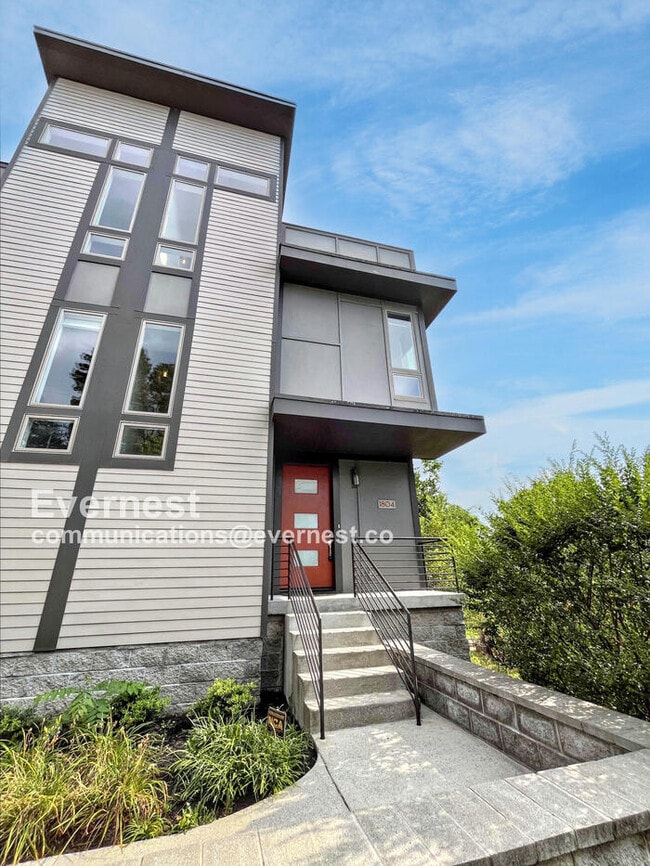 Building Photo - 1804 Cahal Ave Rental