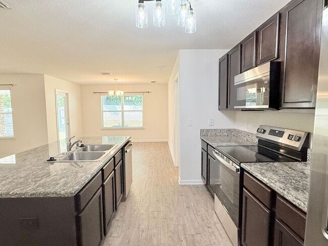 Photo - 3492 Quail Dr