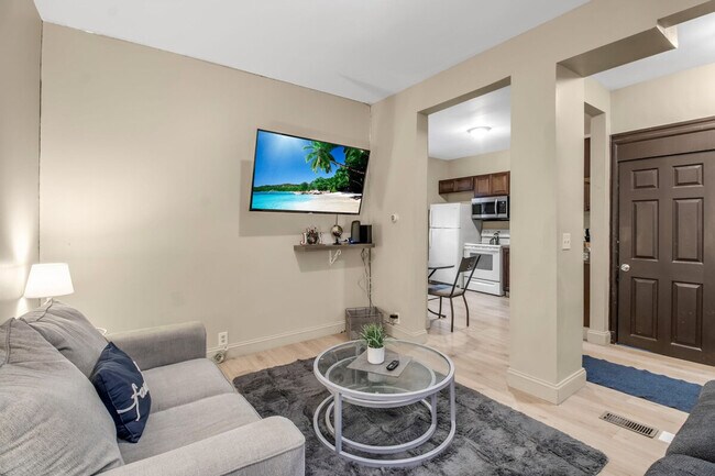 24 B St Unit SI ID1609852P