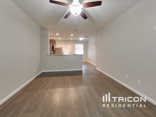 Photo - 24511 Lorenzo Glaze Trail House