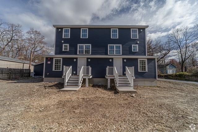 Building Photo - 70 New Paltz Rd Rental