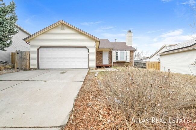 Building Photo - 4215 S Gibraltar St