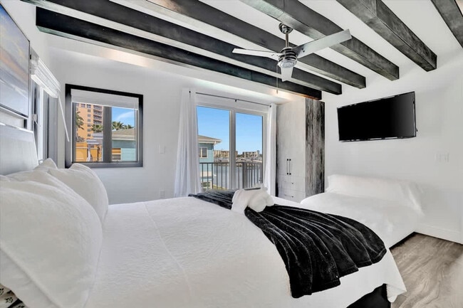 Photo - 483 E Shore Dr Unit ID1062738P