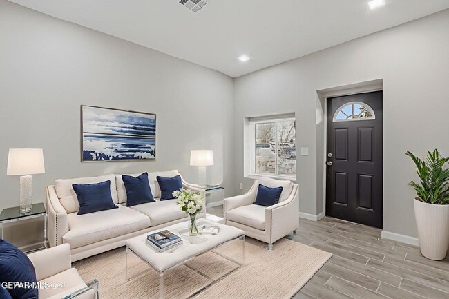 Photo - 9207 Santa Rosalia Ct