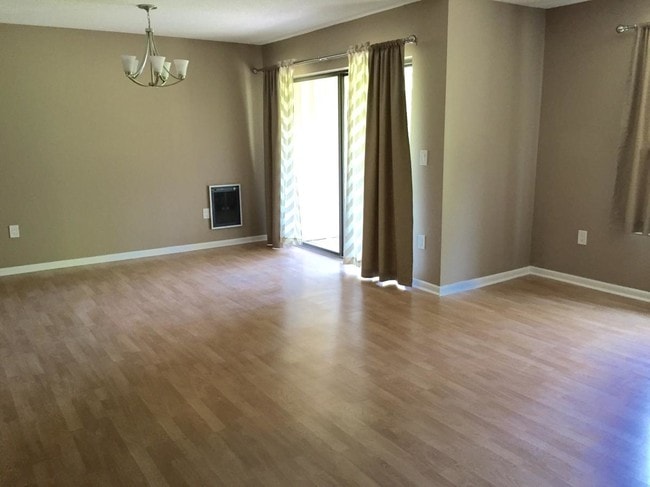 Photo - 175 Mill Pond Rd Unit 432