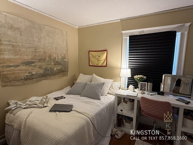 Photo - 289 Foster St Unit 1R