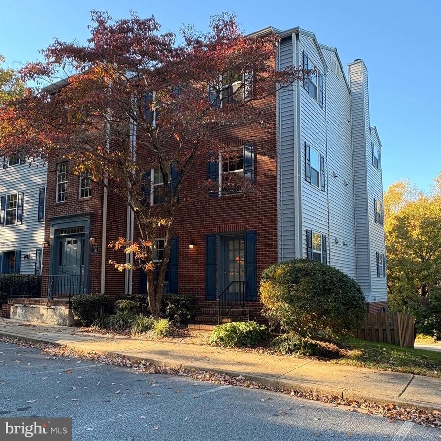 Photo - 1430 Greendale Ct Unidad 1-1430