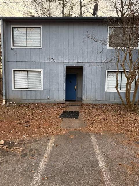 Building Photo - 930 Pine Oak Trail