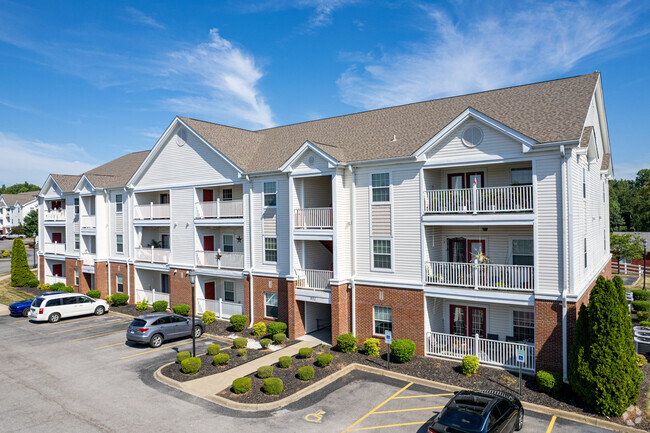 Golf Brook Apartments - Golf Brook Apartments