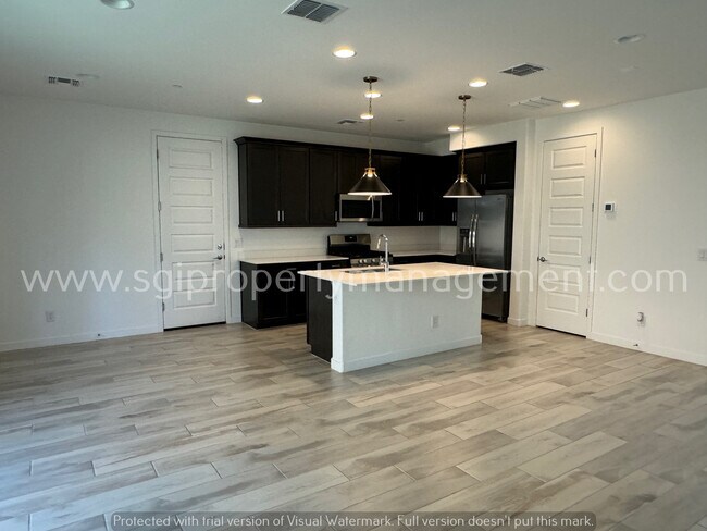 Photo - 644 S Heron Ln