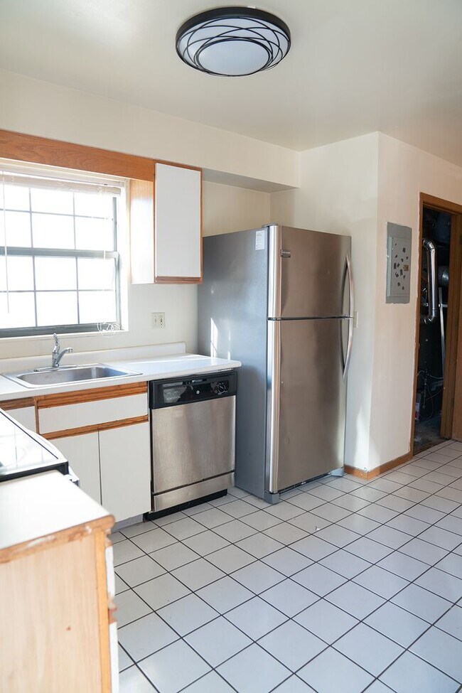 99-103 Chittenden Avenue
