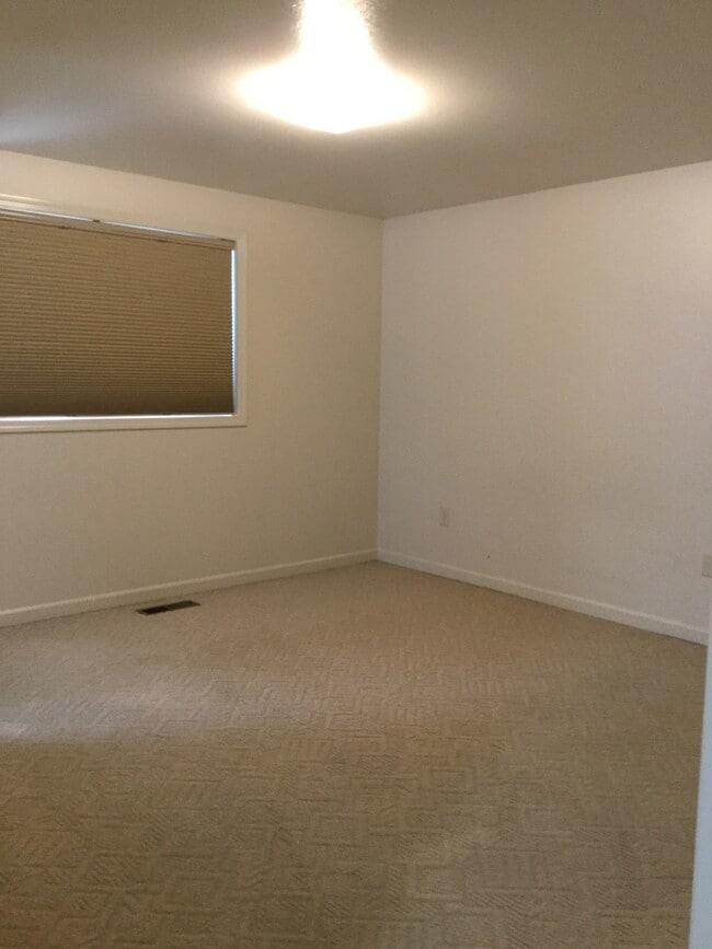 Photo - Cozy 2 Bed 2 Bath Condo with Private Patio