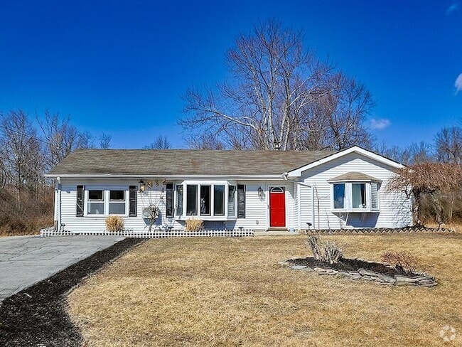 Building Photo - 1037 Ridgebury Rd Rental