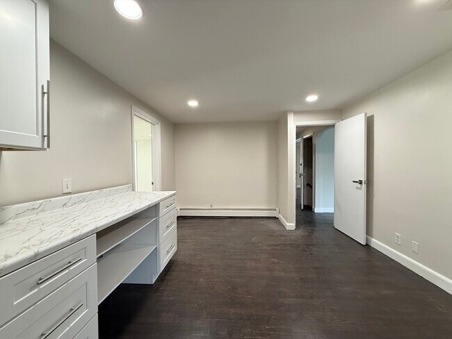 Photo - 115 Grove St