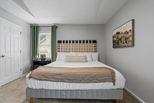 Photo - 13 Huntcliff Dr Unit SI ID1234829P