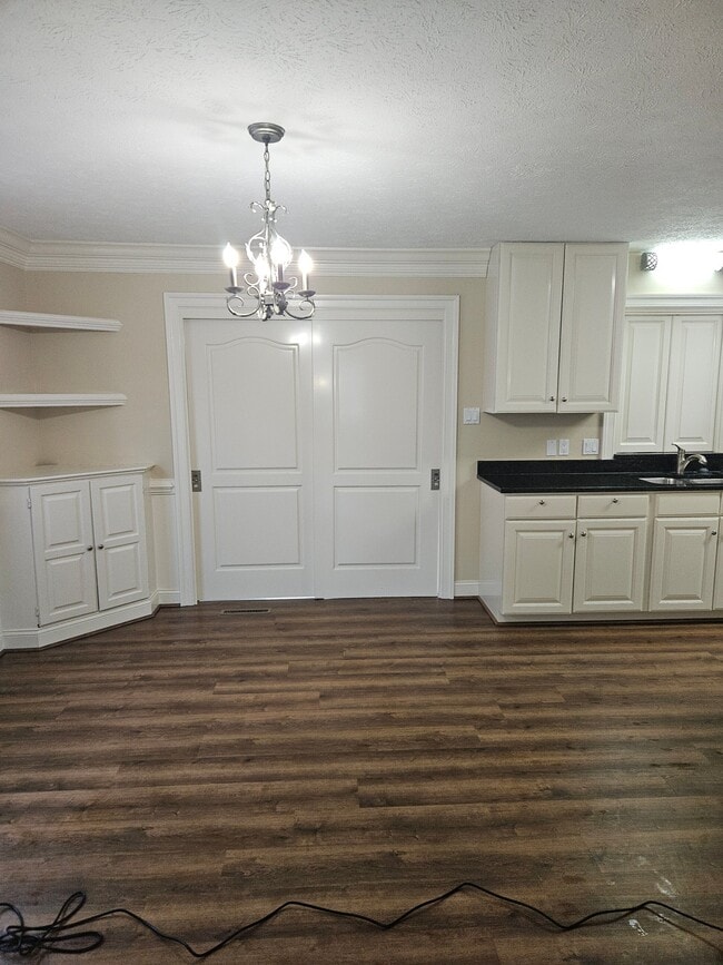 Photo - 813 Appleseed Ct