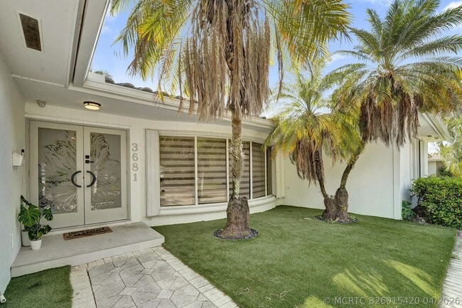 Photo - 3681 N 54th Ave