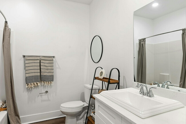 Photo - Pointe Grand Augusta Apartments