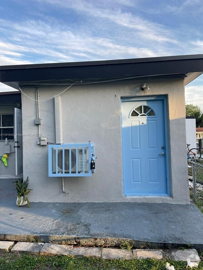Building Photo - 2401 NW 178th Terrace Unit C Rental