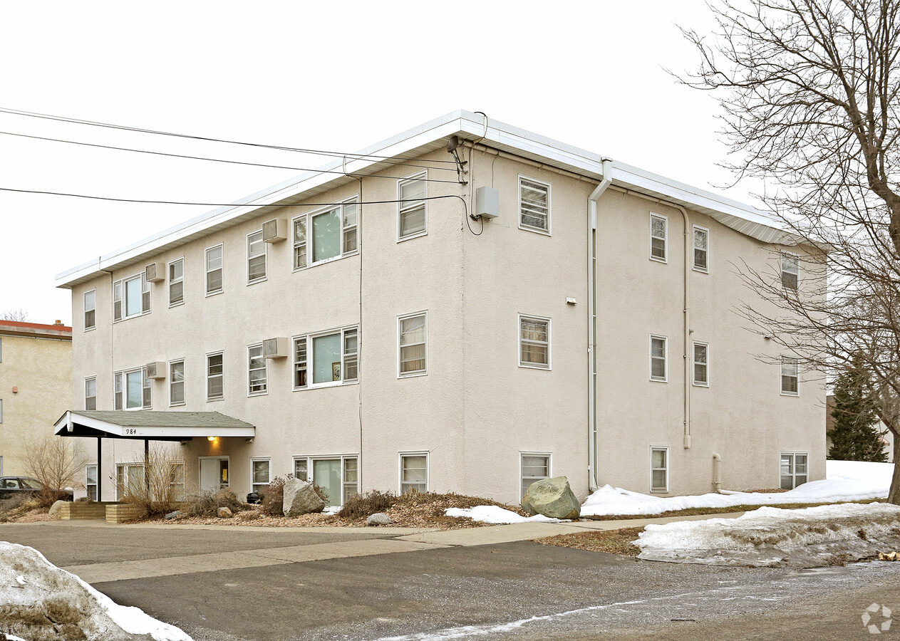 984 Van Buren - 984 Van Buren Apartments