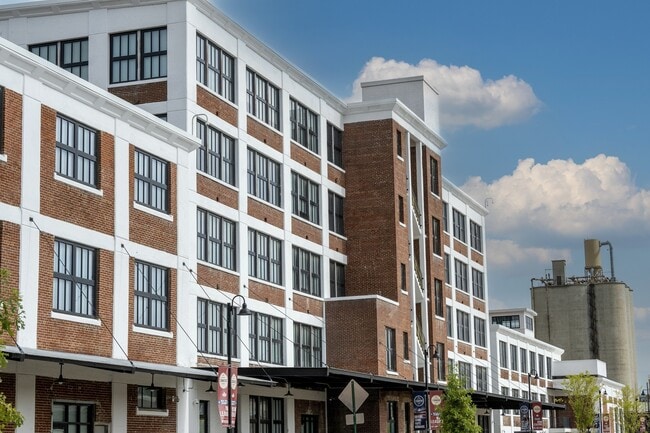 Conwood Flats Apartment Homes