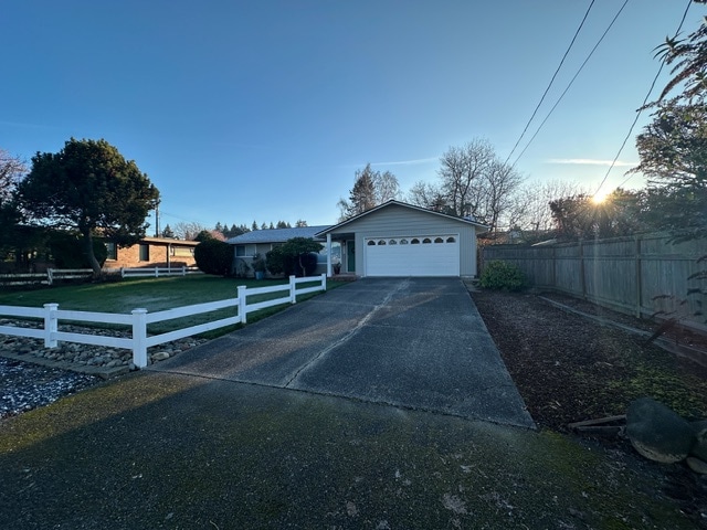 Building Photo - 5135 Frances Ave