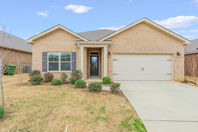 Building Photo - 113 Fourstar Ln