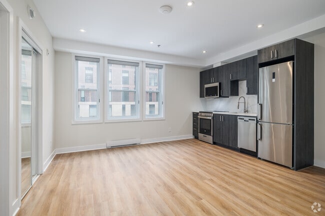2 chambres, 1 salle de bain - 575 pi² - Salon - Saint-Marc