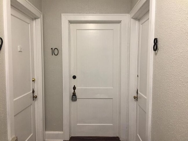 Photo - Great Studio Apartment in Downtown Mooresville!