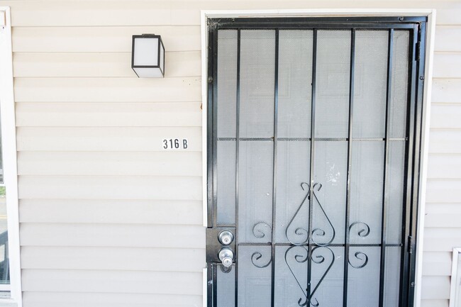 Photo - 316 N 8th St Unit B