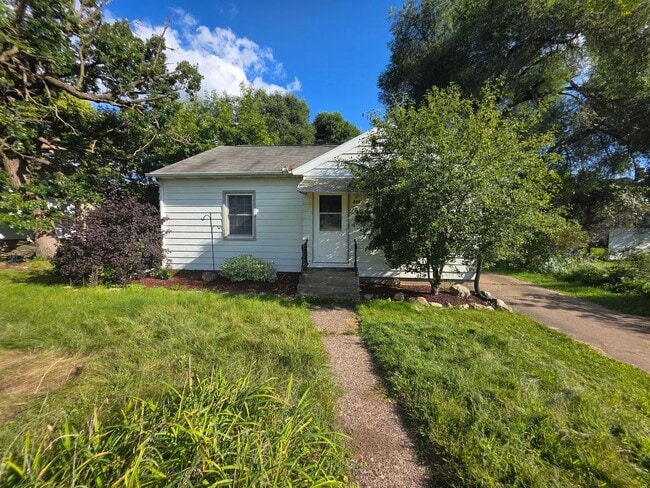 Building Photo - 513 Putnam Dr Rental