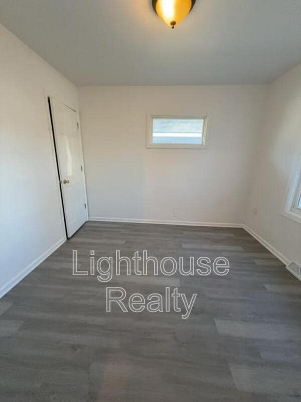 Photo - 4334 Hickory Ave