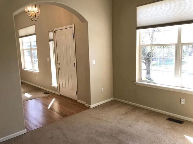 Photo - 4285 Nelson Dr