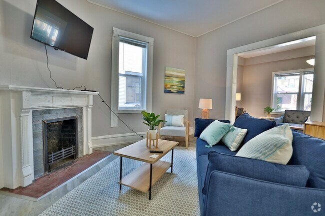 Building Photo - Lyndale Livings Unit Apt. 2815-1