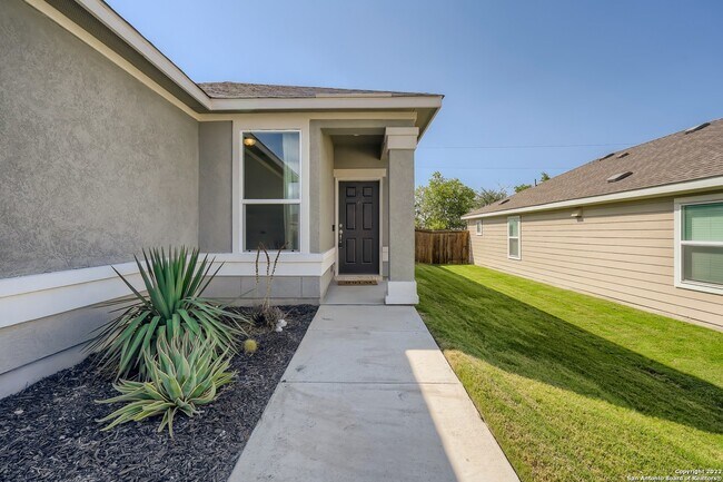 Photo - 5237 Nature Path