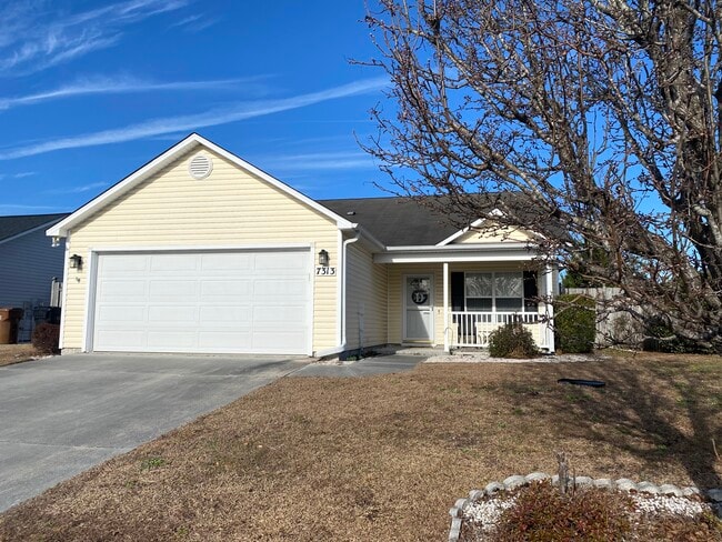 Building Photo - 7313 Verona Dr