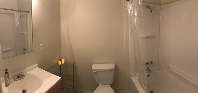 Photo - Palmetto Place Apartments