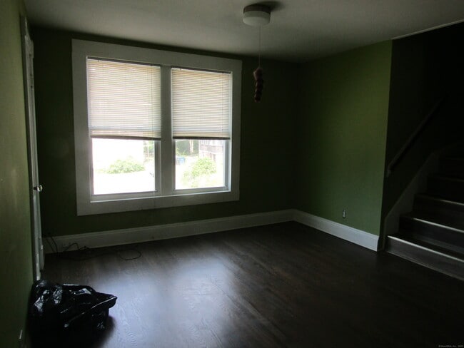 Photo - 319 Valley St Unit 3