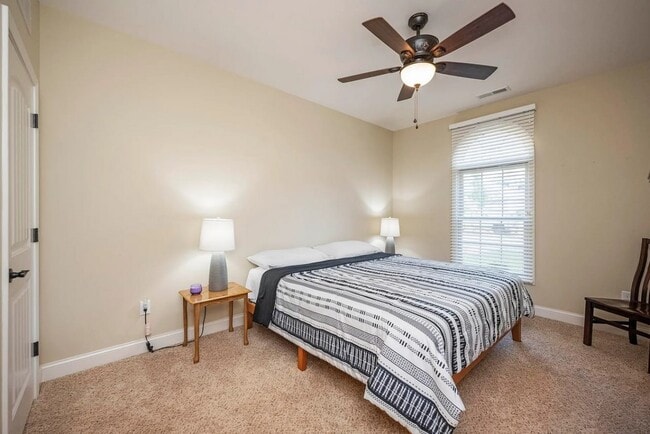 Photo - 2408 Geppa Ct