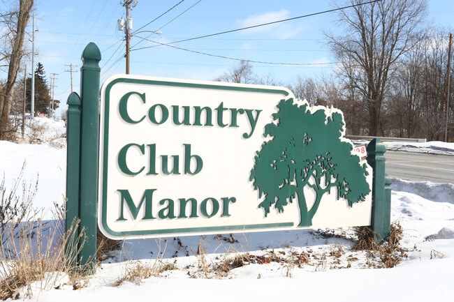 Photo - Country Club Manor