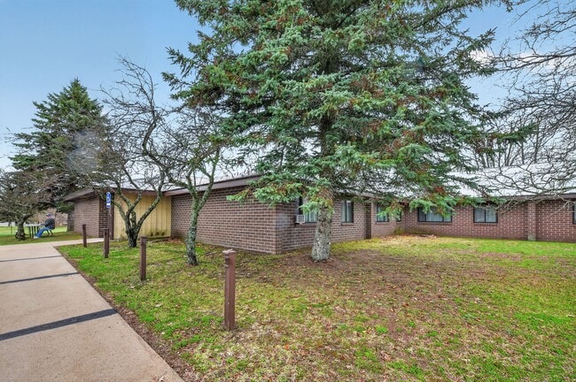 Photo - AuSable Valley Apartments