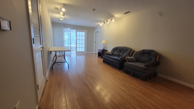 Photo - Fantastic three-bedroom three, three-bathr... Unit A13